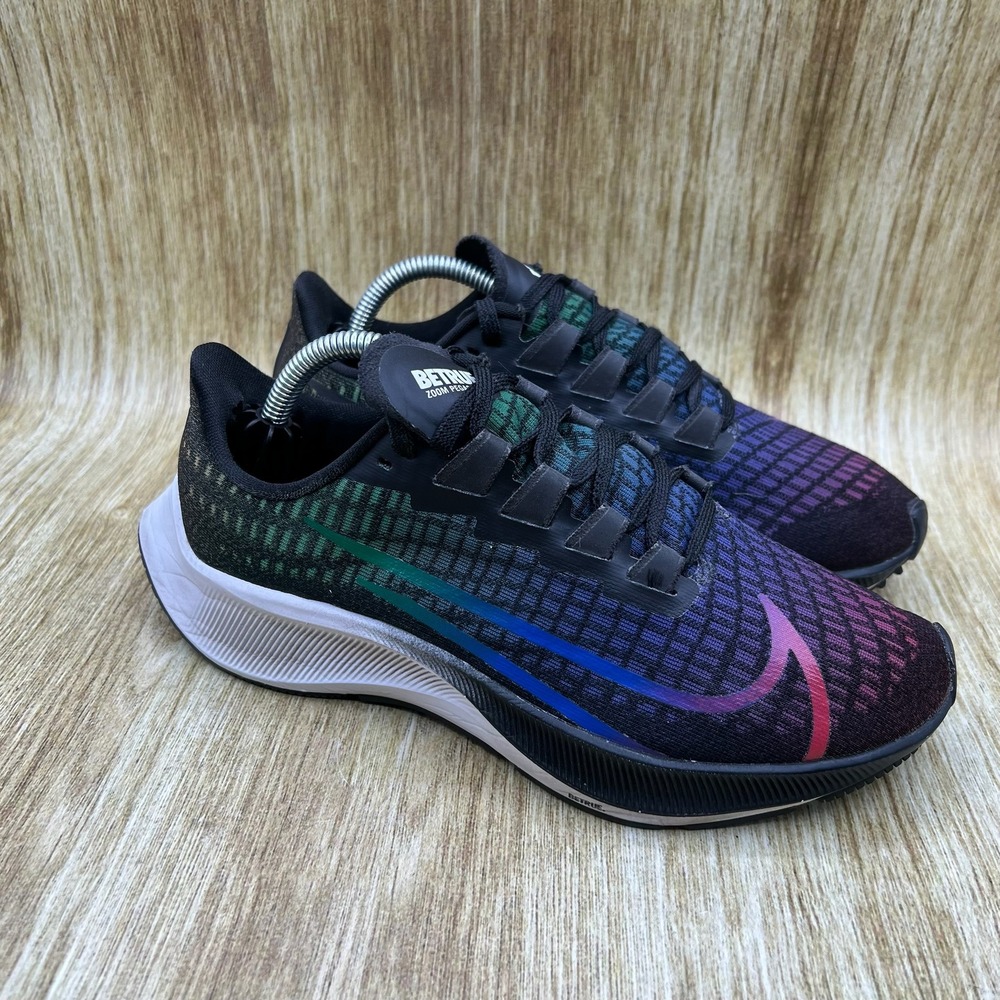 Nike Air Zoom Pegasus 37 BETRUE Women's‎ Size 6.5 Rainbow Gradient Running Shoes